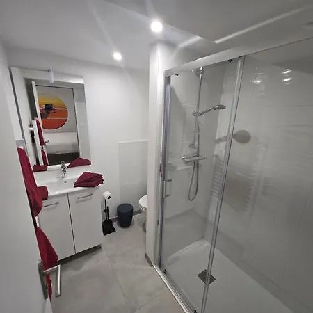 بيت ضيافة Location Au Pied Du Circuit *