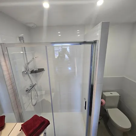 بيت ضيافة Location Au Pied Du Circuit لو مان